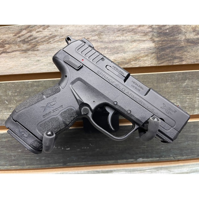 SPRINGFIELD XD-E Compact 9mm 3.3in 8rd/9rd SA/DA Pistol (XDE9339BEIGU)