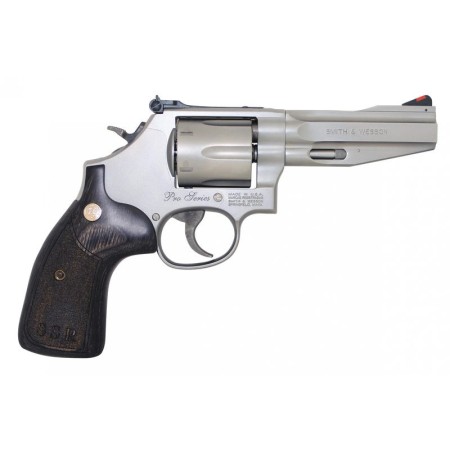 Smith and Wesson Performance Center Pro Series 686 SSR Stainless .357 Mag/.38 SPL 4-inch 6Rds