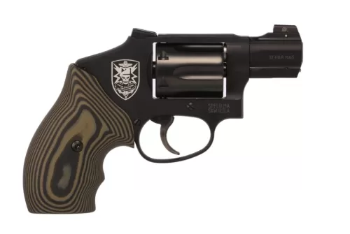 Exclusive Smith and Wesson  432 UC 32 H&R Mag