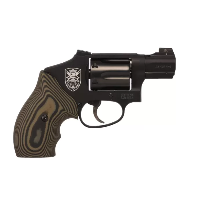 Exclusive Smith and Wesson 432 UC 32 H&R Mag Exclusive Smith and Wesson 432 UC 32 H&R Mag