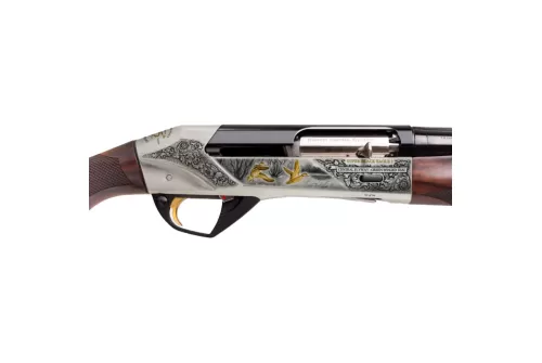 Benelli Super Black Eagle 3 12ga 3.5