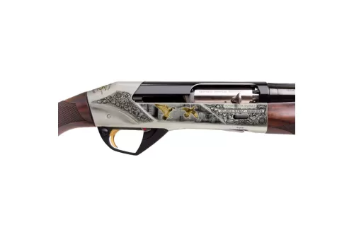 Benelli Super Black Eagle 3 12ga 3.5