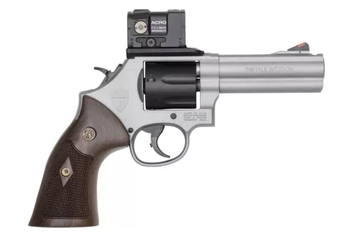 SMITH & WESSON 686 SERIES BUNDLE