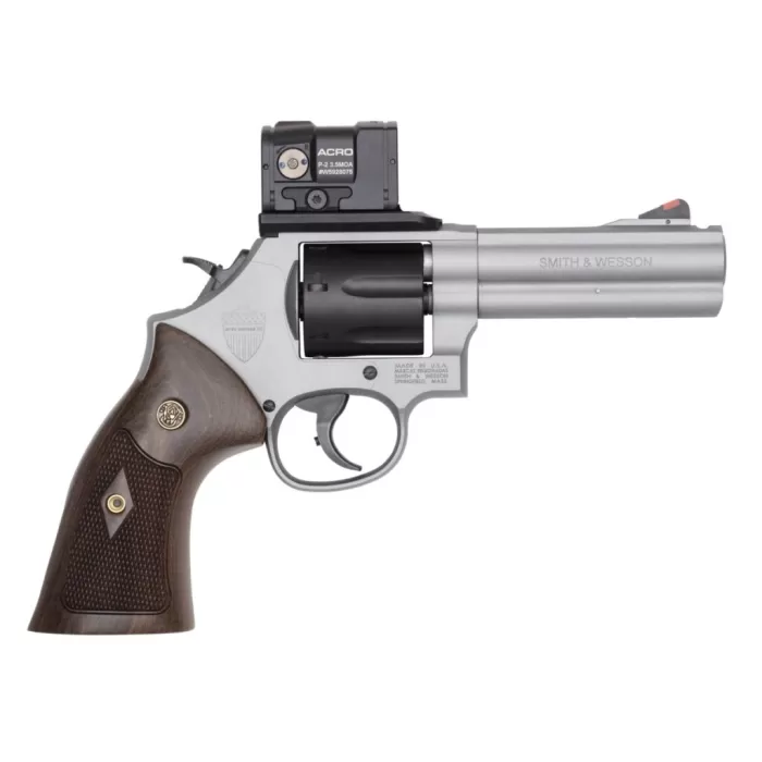 SMITH & WESSON 686 SERIES BUNDLE