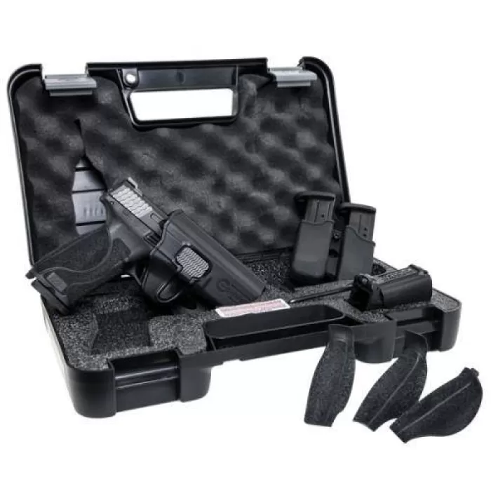 Smith and Wesson M&P9 M2.0 9mm 4.25" Barrel 10-Rounds Carry & Range Kit Smith and Wesson M&P9 M2.0 9mm 4.25" Barrel 10-Rounds Carry & Range Kit
