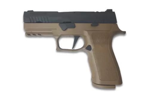 SIG SAUER P320 X-Carry 9mm 3.9in 2x 17rd Mags OR Reverse Two-Tone Semi-Auto Pistol (320XCA-9-RTXR3-COY-R2)